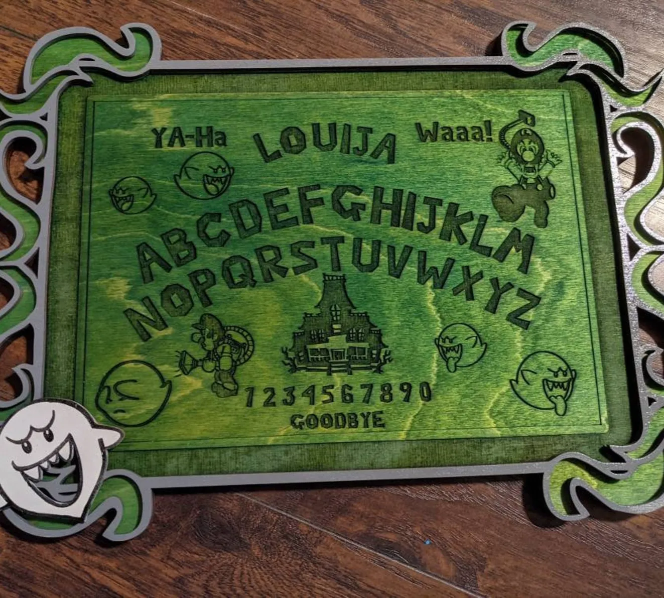 Louija board Luigi themed Ouija board with Boo planchette